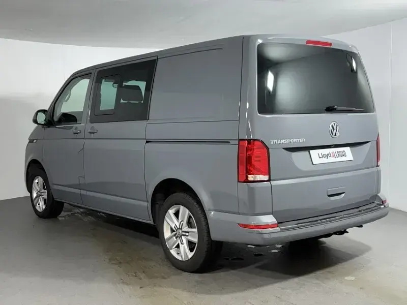 Used VW Transporter Highline 148 HP (108 kW) 2023 Grey Van
