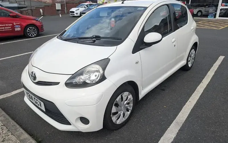Used Toyota Aygo 68 HP (50 kW) 2014 Hatchback
