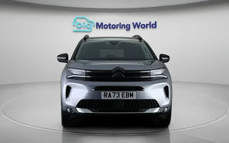 Second-hand Citroën C5 PureTech 131 CP (96 kW) 2024 Hatchback