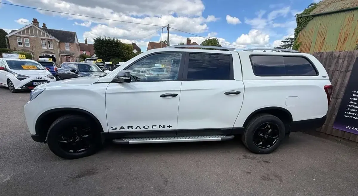 Used SsangYong Musso 187 HP (137 kW) 2023 White Pickup