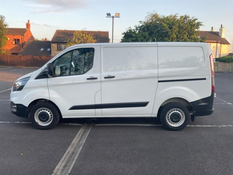 White Used 2021 Ford Transit Custom Van | £9,495 (Super price) - Image 1/4