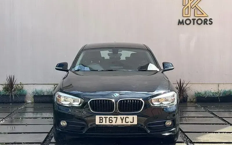 Used BMW 118 Sport Line 136 HP (100 kW) 2017 Black Hatchback