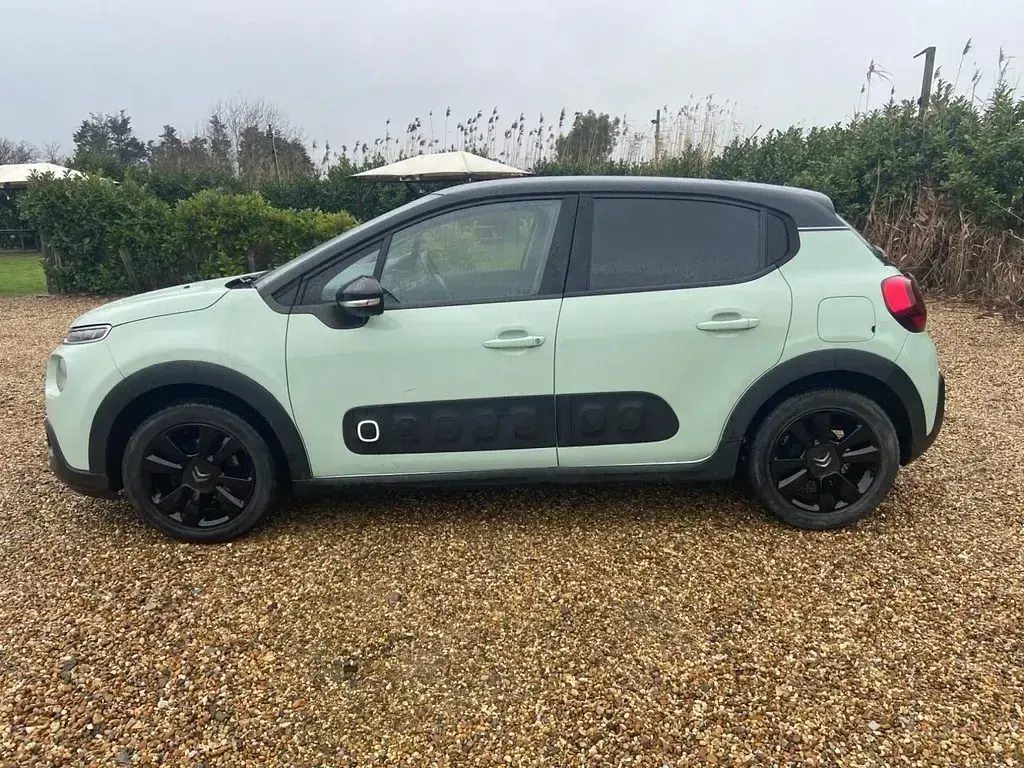 Begagnad Citroën C3 Flair 82 HK (60 kW) 2018 Grön Halvkombi