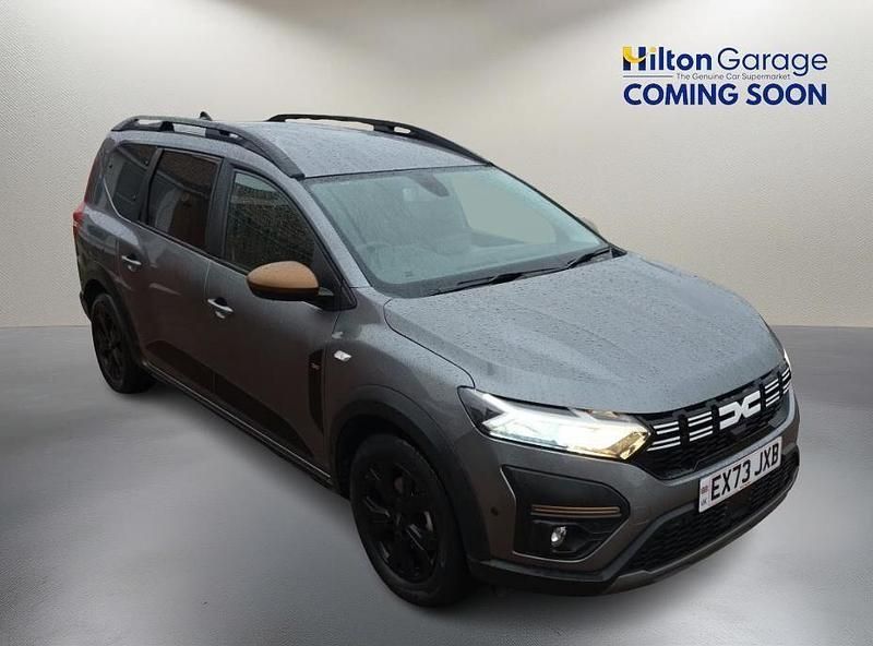 Grey Used 2023 Dacia Jogger Extreme MPV | £18,350 (Fair price) - Image 1/1