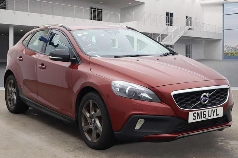 Red Used 2016 Volvo V40 CC Pro Estate | £6,995 (Super price) - Image 1/1