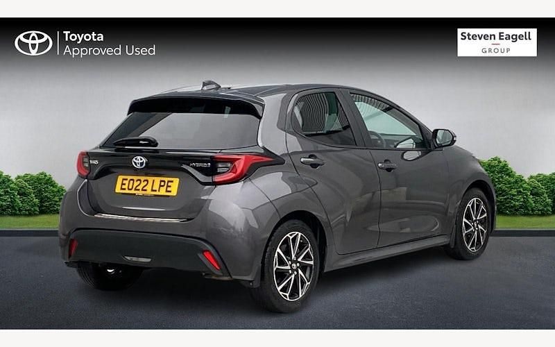 Used Toyota Yaris Hybrid Design 116 HP (85 kW) 2026 Hatchback