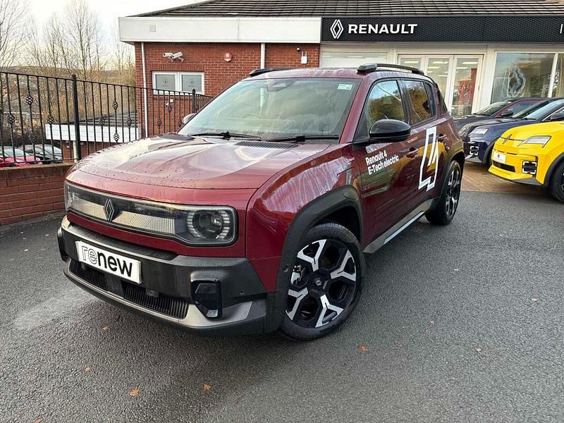 Used 2025 Renault R4 Komfort Hatchback | £27,500 - Image 1/1
