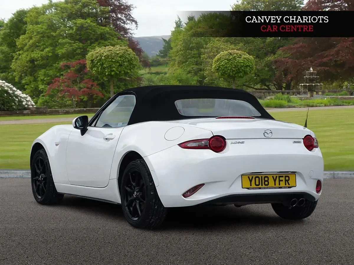 Used Mazda MX5 2018 White Cabriolet