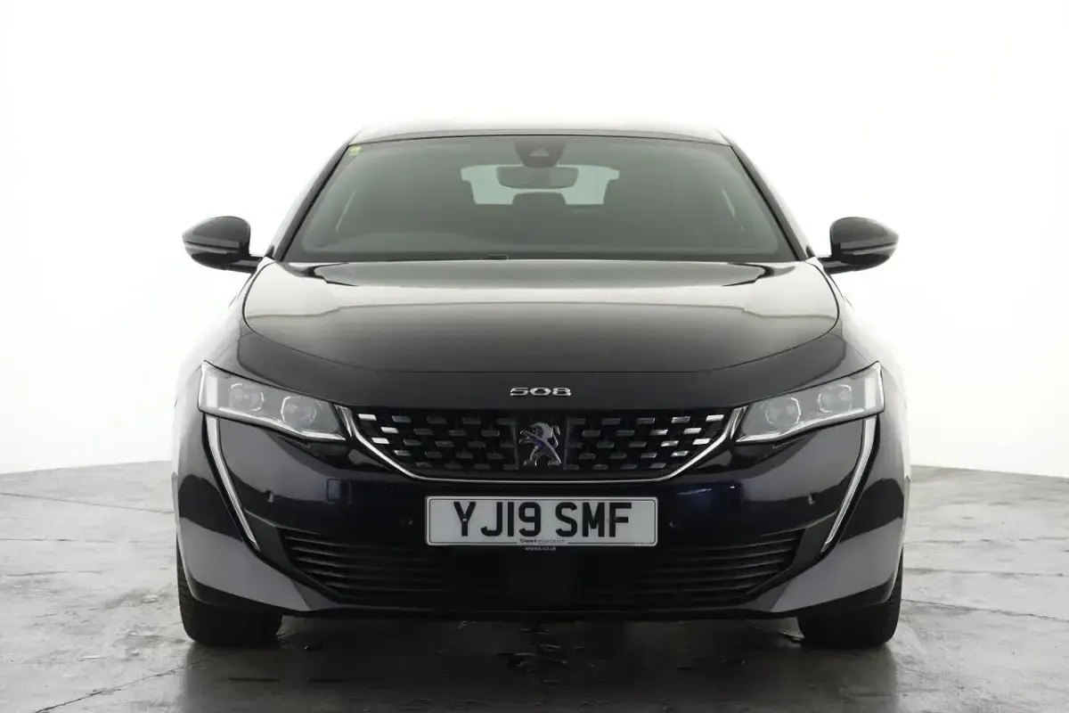 Used Peugeot 508 GT-line 179 HP (131 kW) 2019 Grey Hatchback