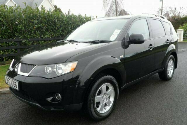 Used 2010 Mitsubishi Outlander SUV | £9,795 - Image 1/4