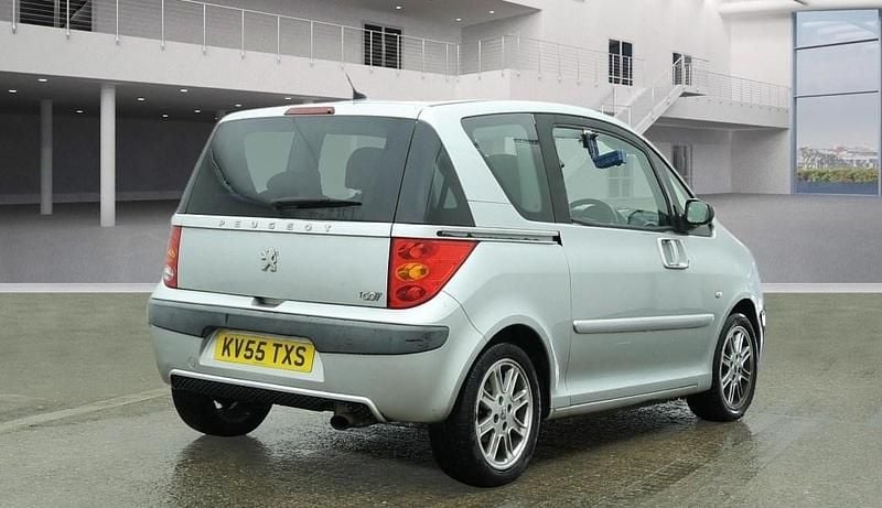 Used Peugeot 1007 Sport 110 HP (80 kW) 2005 Silver MPV