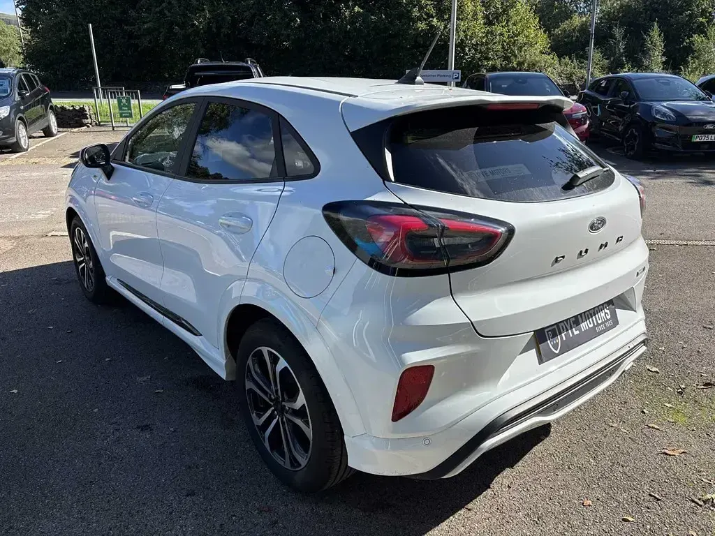Usado Ford Puma ST-Line 2023 Branco Citadino
