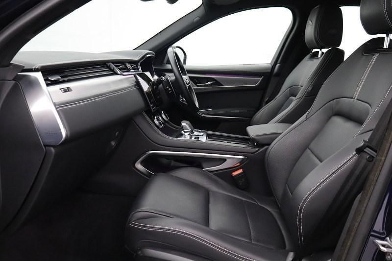 Second-hand Jaguar F-Pace R-Dynamic 404 CP (297 kW) 2023 Albastru SUV