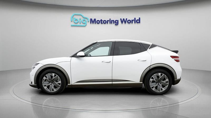 Used Genesis GV60 Premium 167 kW (228 HP) 2022 White SUV