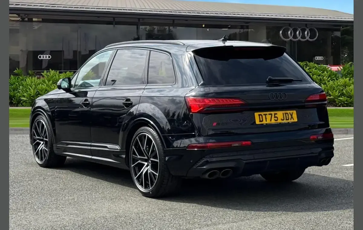 Used Audi SQ7 Black Edition 507 HP (372 kW) 2026 Black SUV