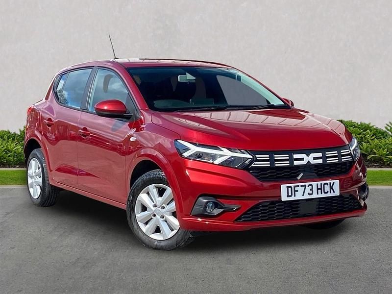 Used Dacia Sandero Expression 90 HP (66 kW) 2023 Red Hatchback
