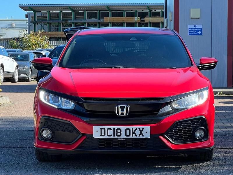 Used Honda Civic SR 120 HP (88 kW) 2018 Red Hatchback