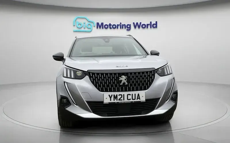 Used Peugeot 2008 Premium 131 HP (96 kW) 2021 Grey SUV