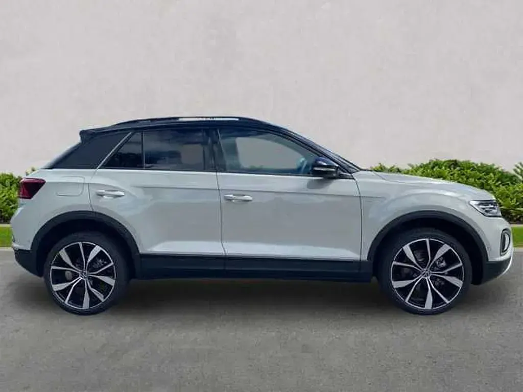 New VW T-Roc Design 115 HP (84 kW) 2026 Grey SUV