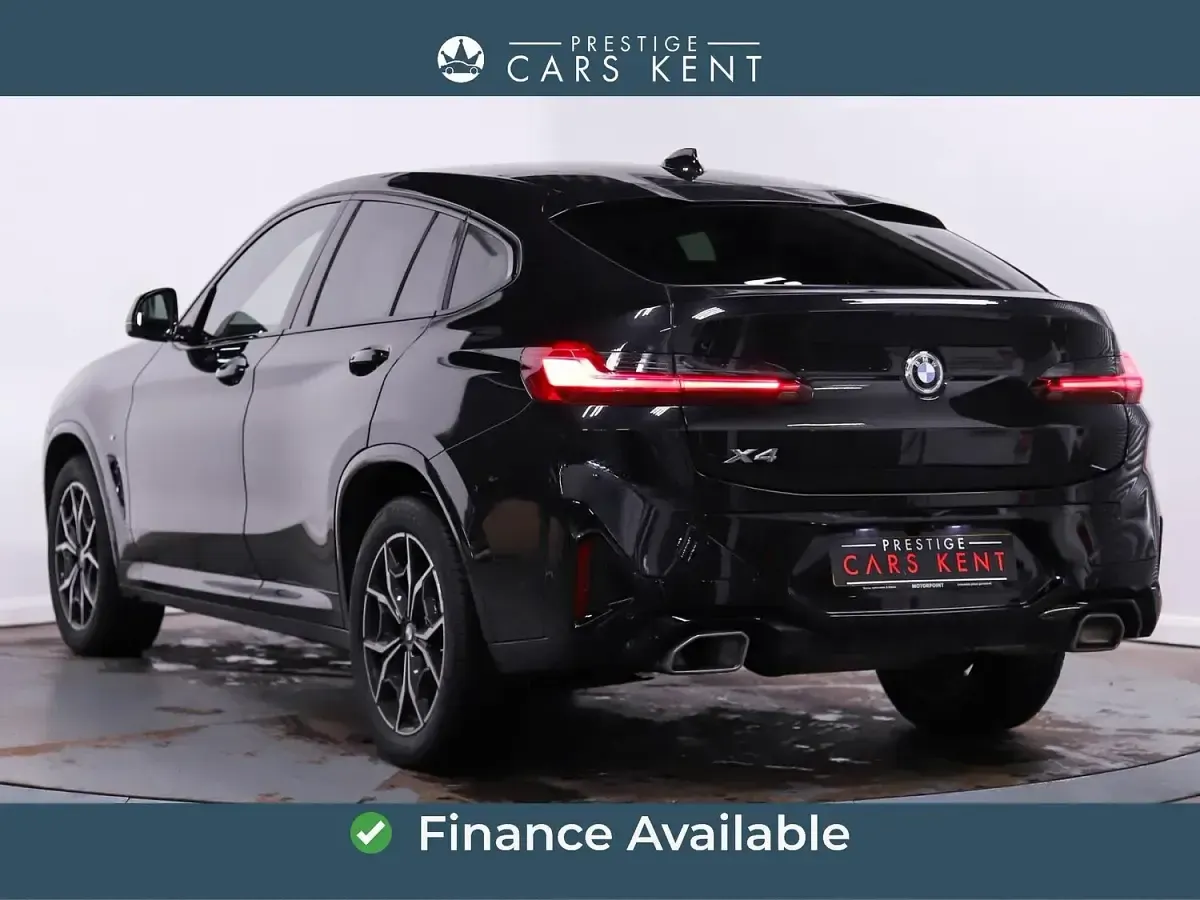 Usado BMW X4 M Sport 190 CV (139 kW) 2022 Negro SUV