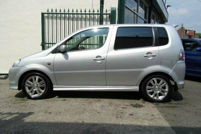Used Daihatsu YRV 2004 MPV