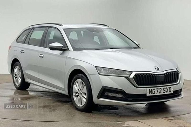 Used Skoda Octavia SE Technology 116 HP (85 kW) 2023 Silver Estate