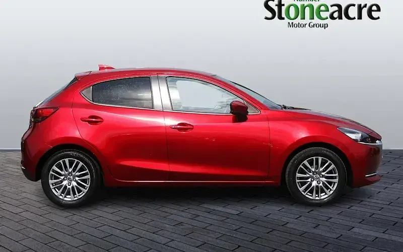 Used Mazda 2 Inclusive 116 HP (85 kW) 2021 Red Hatchback