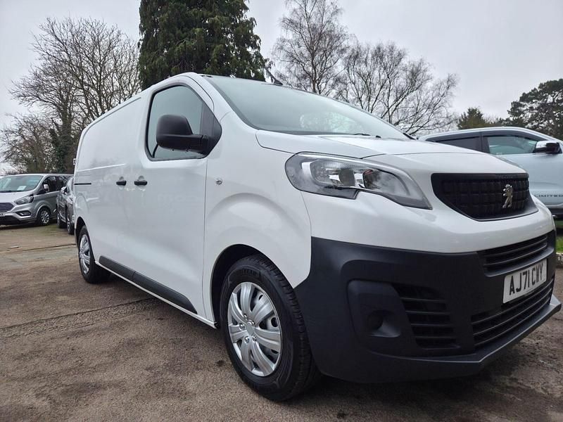 Used Peugeot Expert Premium 2022 White Van