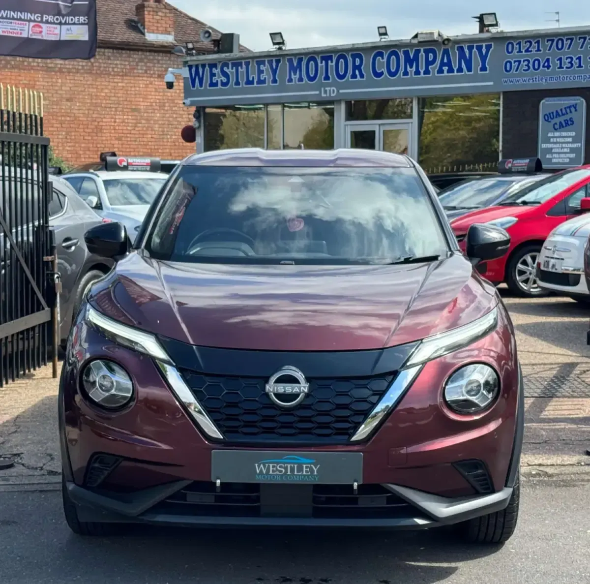 Usado Nissan Juke N-Connecta 143 CV (105 kW) 2023 Rojo SUV