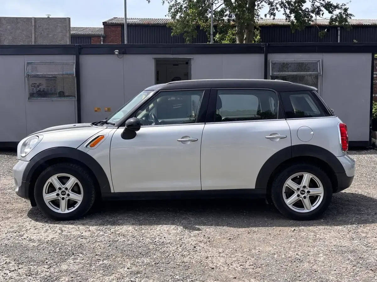 Used Mini Cooper 2013 Silver Hatchback