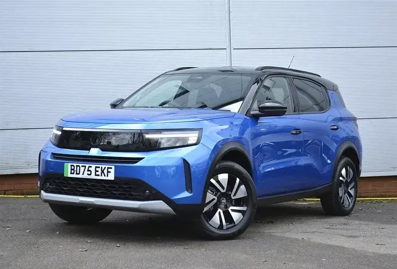 Begagnad Vauxhall Frontera 83 kW (113 HK) 2025 Blå SUV