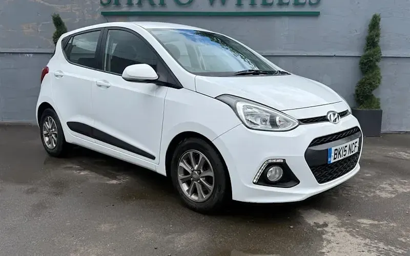 Gebraucht Hyundai i10 Premium 87 PS (63 kW) 2016 Kleinwagen