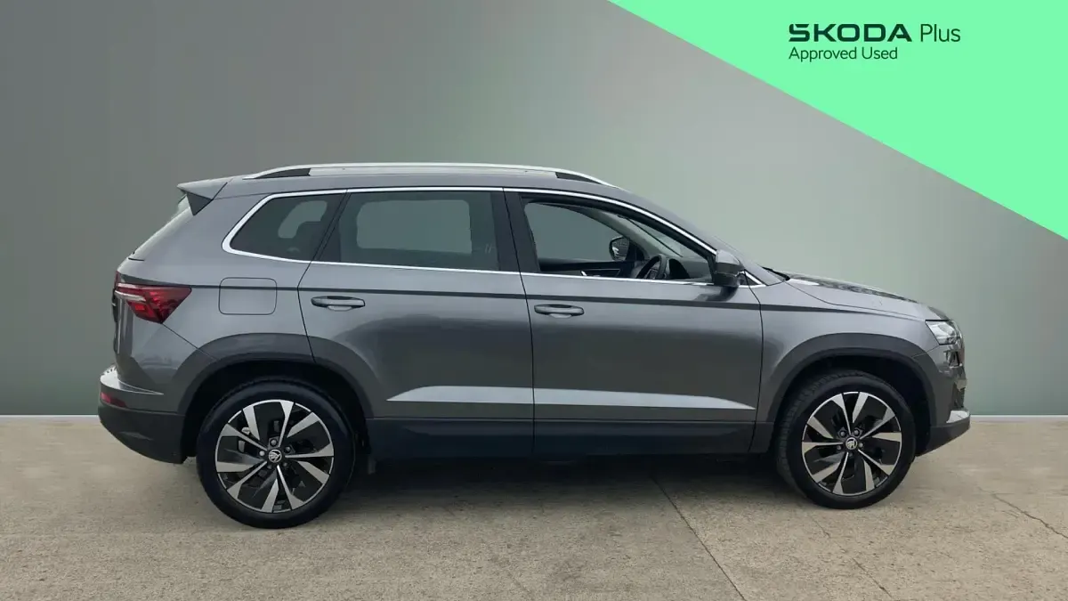 Used Skoda Karoq SE L 110 HP (80 kW) 2024 Blue SUV