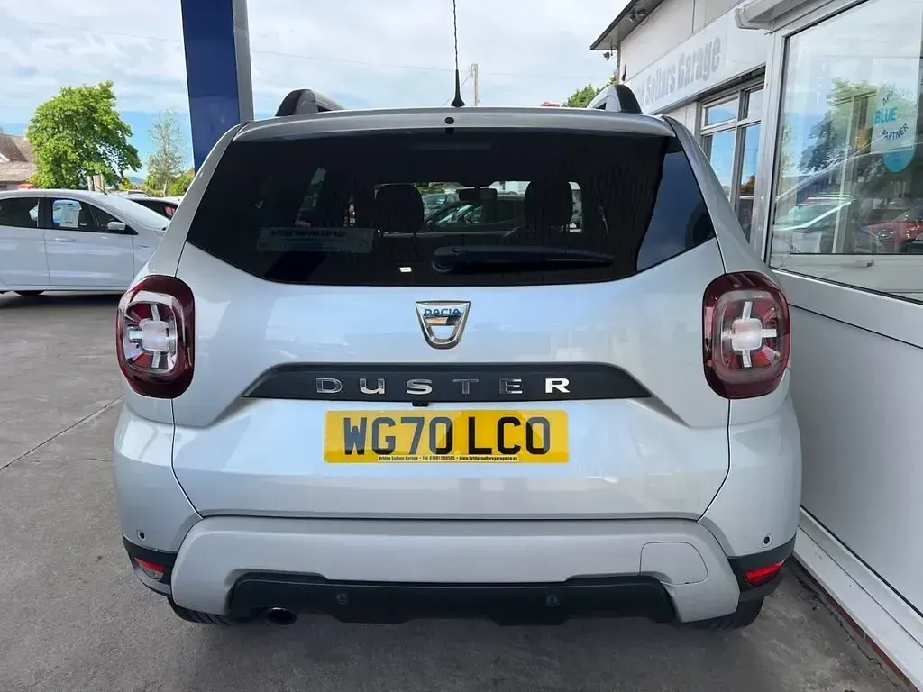 Used Dacia Duster Comfort 100 HP (73 kW) 2020 Grey SUV