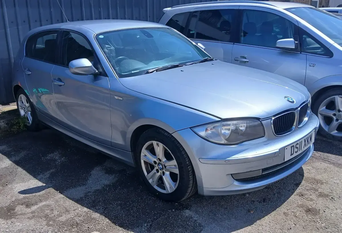 Used BMW 118 2011 Blue Hatchback