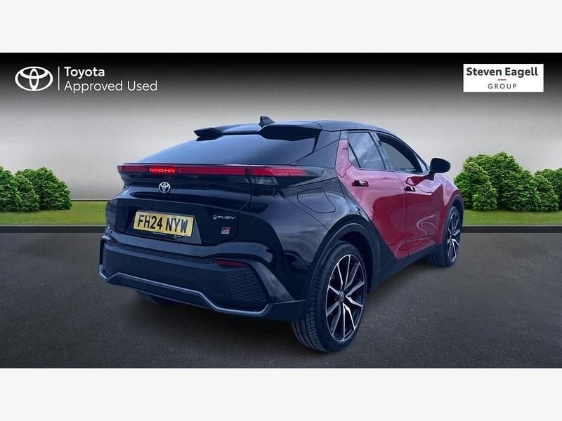 Used Toyota C-HR Sport 2024 Red/black SUV