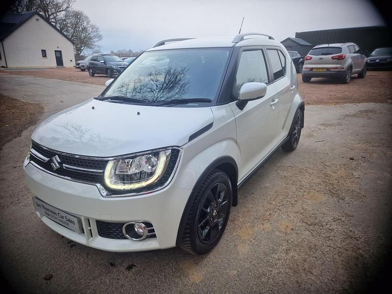 Used Suzuki Ignis SZ5 90 HP (66 kW) 2017 White SUV