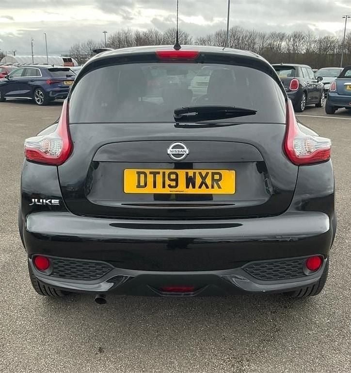 Used Nissan Juke 112 HP (82 kW) 2019 Black pearl SUV