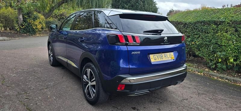 Used Peugeot 3008 GT-line 2018 Blue Hatchback