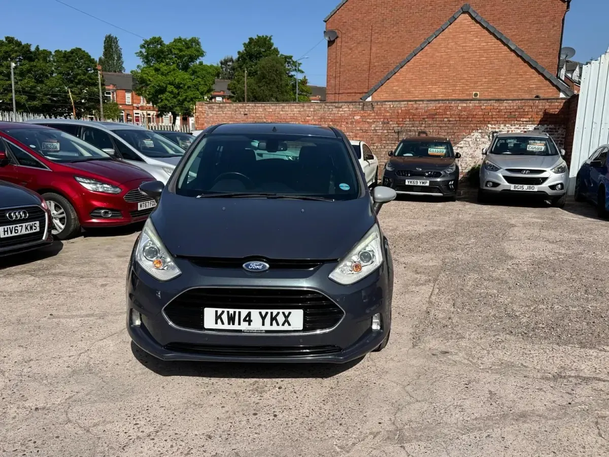 Used Ford B-MAX Titanium 105 HP (77 kW) 2014 Grey MPV