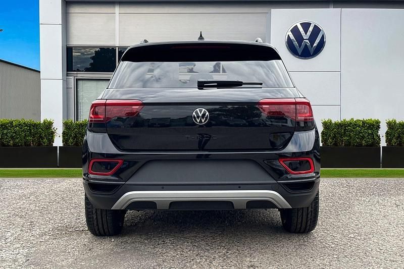 New VW T-Roc Design 150 HP (110 kW) 2025 Other SUV