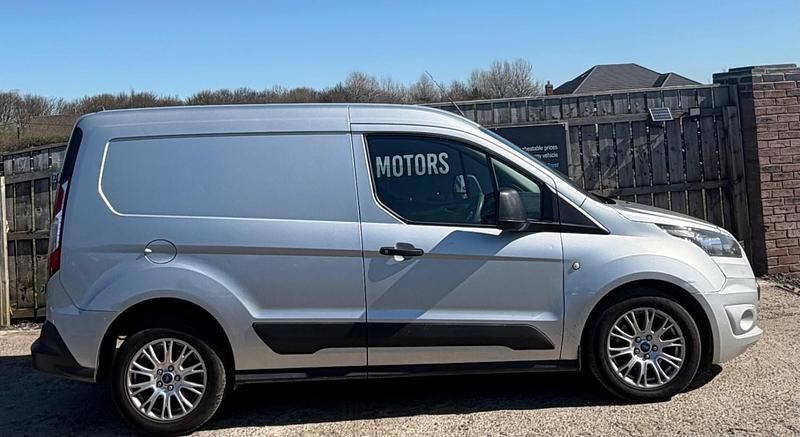 Usado Ford Transit Connect Trend 95 HP (69 kW) 2014 Prateado Monovolume