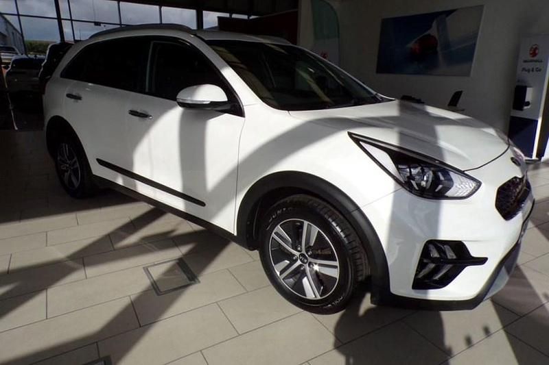 White Used 2020 Kia Niro 2 SUV | £15,999 (Fair price) - Image 1/1