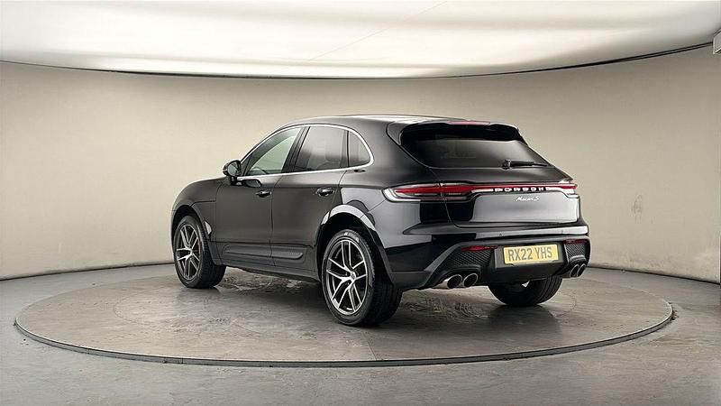 Used Porsche Macan 380 HP (279 kW) 2022 Black SUV