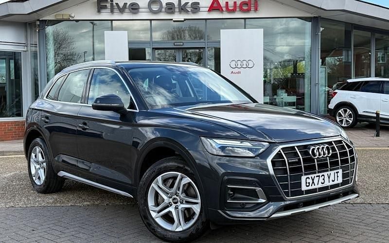 Begagnad Audi Q5 Sport 204 HK (150 kW) 2024 SUV