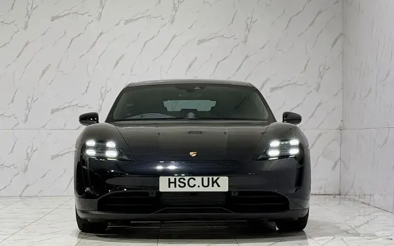 Used Porsche Taycan 350 kW (476 HP) 2023 Sedan