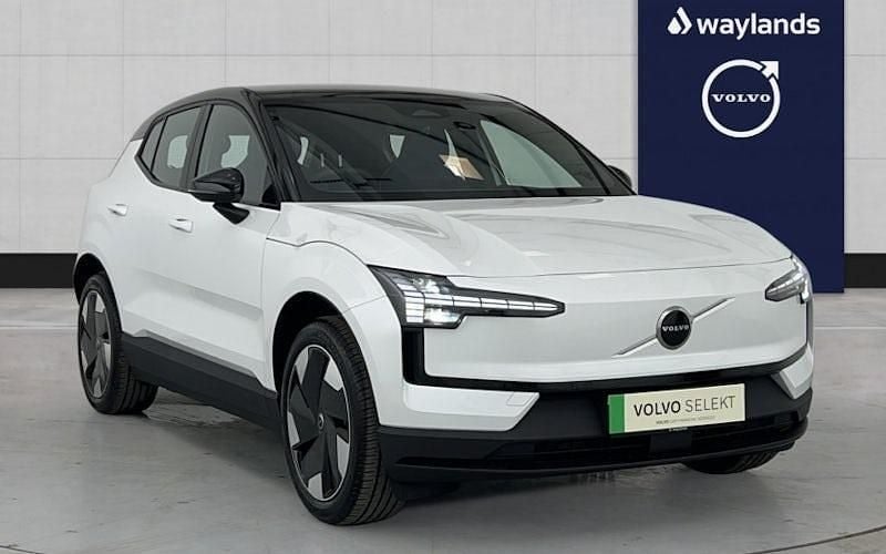 Used 2025 Volvo EX30 Plus SUV | £29,591 (Fair price) - Image 1/4