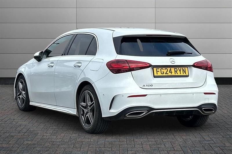Used Mercedes A180 Executive 136 HP (100 kW) 2024 Polar white Hatchback