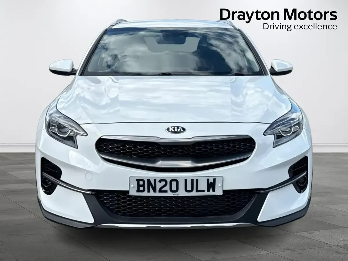 Second-hand Kia XCeed 118 CP (86 kW) 2020 Alb SUV