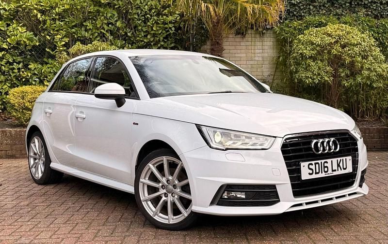 Used Audi A1 Sportback S-Line 125 HP (91 kW) 2016 White Hatchback